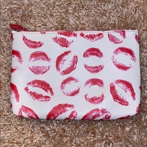 Kisses makeup bag from Ipsy!